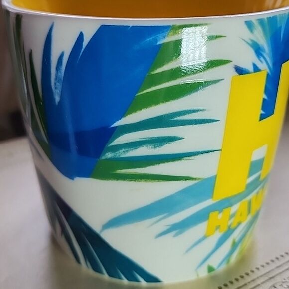 Starbucks Hawaii Palm Fronds Coffee Mug With Sunny Yellow Interior - Picture 4 of 9